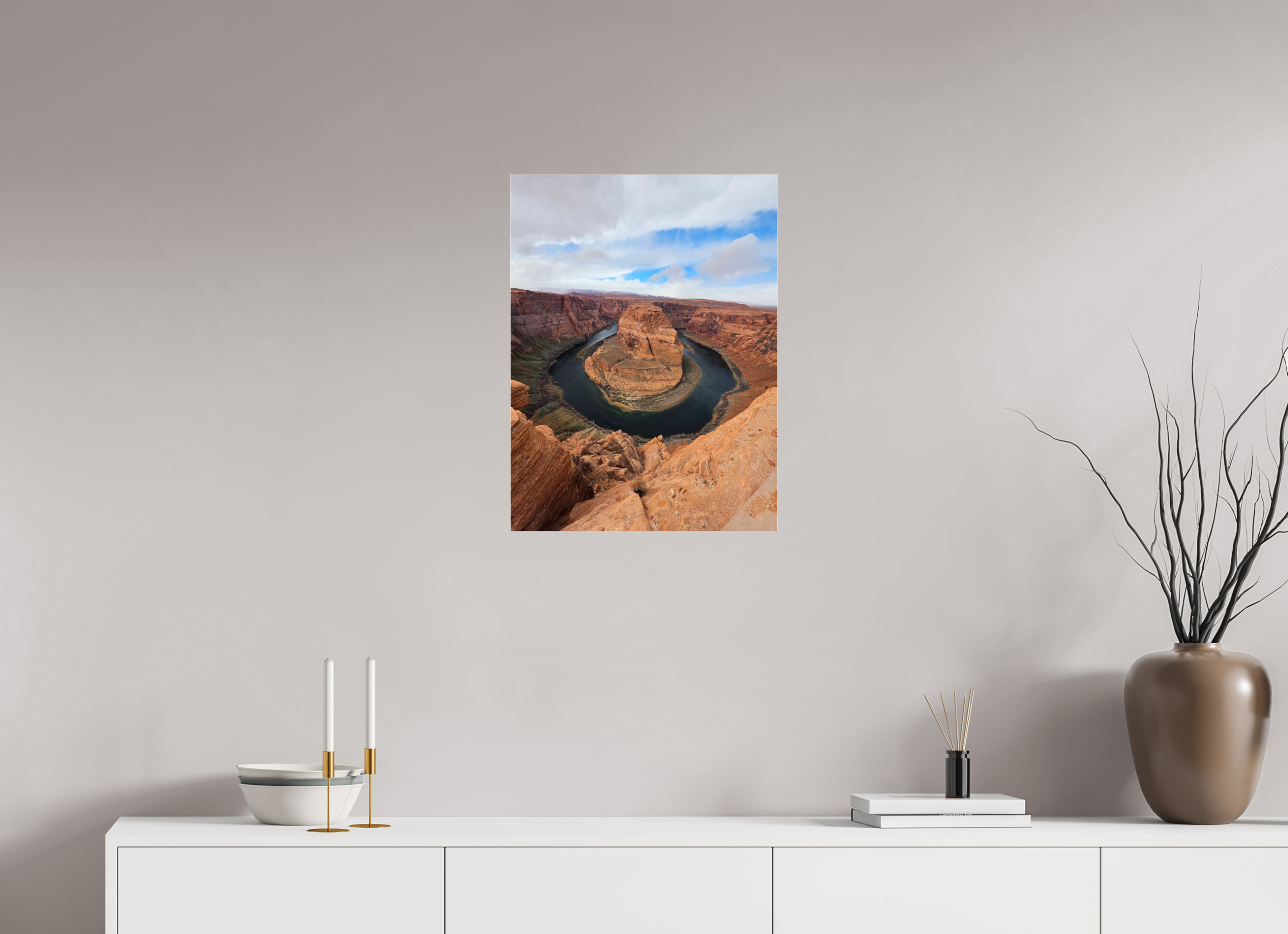 18 x 24″, Photo Print Under Acrylic Glass The Horseshoe carved by time